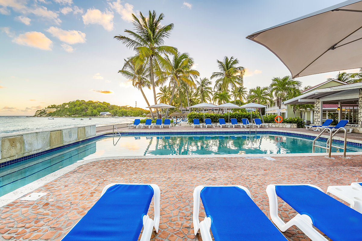 Beach-Pool-ZT0A8553_R