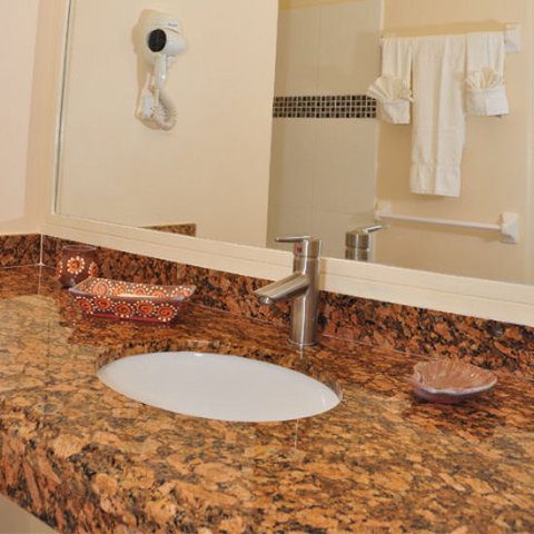 bathroom_J